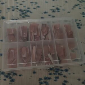Louis Vuitton Pink Nail Set